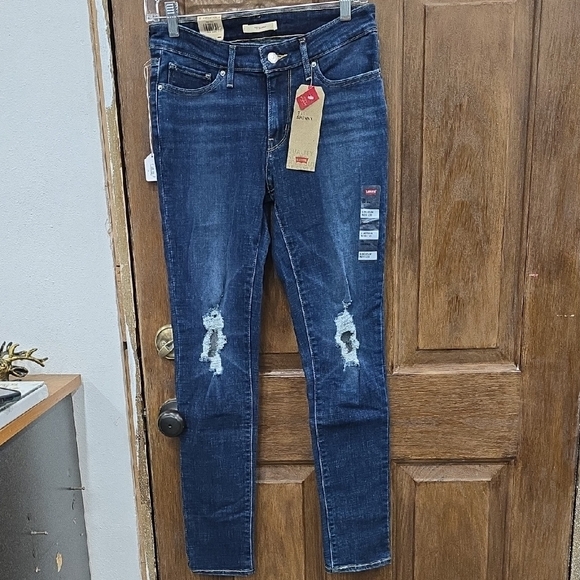 Levi's Denim - Levi's Women's Deep Indigo Ripped Skinny Jeans